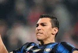 英拳王隔离,拜会查尔斯,王子后握手,千亿体育官网,千亿体育平台,千亿体育链接,千亿体育官方