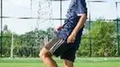 索博“梦幻一击”赢得克洛普喝彩，琼斯和遠藤航同展锋芒。